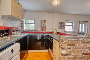 Annexe Kitchen- click for photo gallery